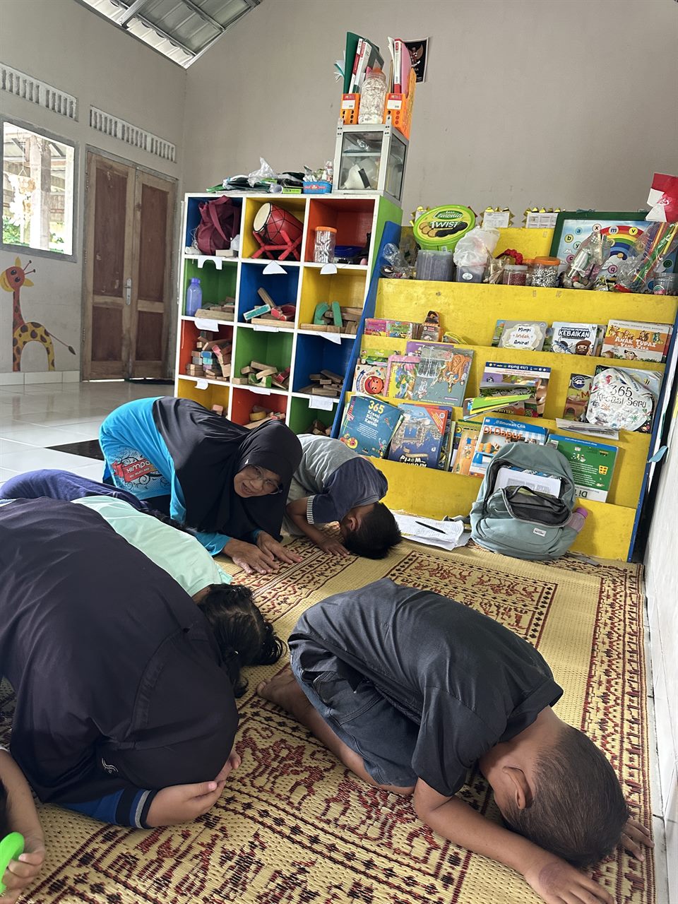 Pembiasaan Doa Sehari-hari & Sholat Dhuha Ceria